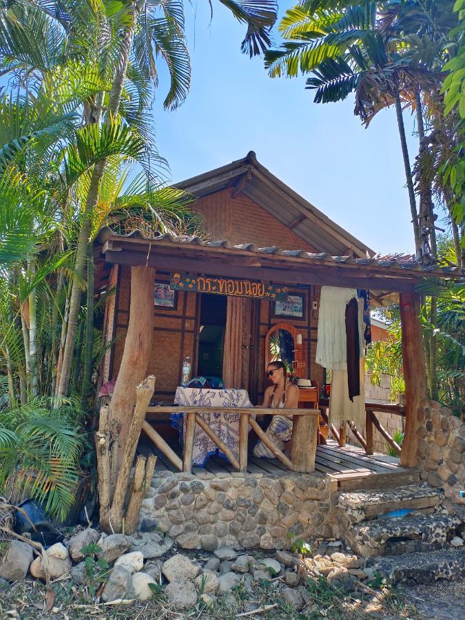 Sunny Tayai Hostel Pai Eksteriør billede